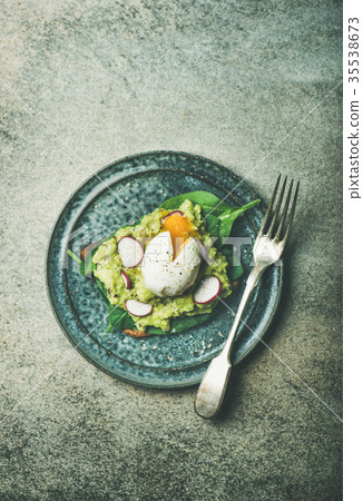 Healthy vegetarian gluten-free breakfast toasts Healthy vegetarian gluten-free breakfast toasts 35538673