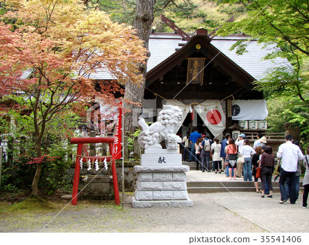春日山神社 35541406