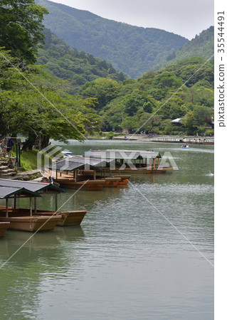Sagano Arashiyama Katsuragawa（Oyugawa河） 35544491