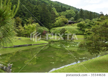Shogakuin Imperial Palace Imperial Palace Tornado Pond Shogakuin Imperial Palace Imperial Palace Tornado Pond 35544638