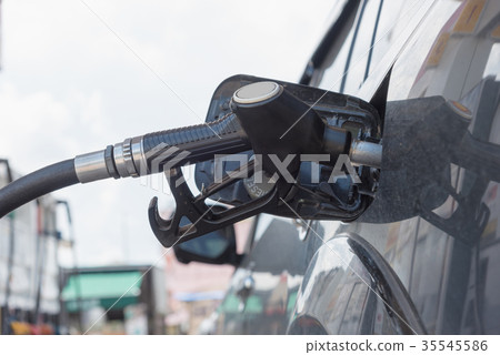 Handle fuel nozzle to refuel Handle fuel nozzle to refuel 35545586