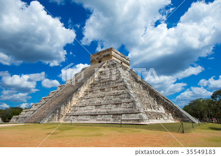 Kukulkan Pyramid in Chichen Itza Site, Mexico 35549183