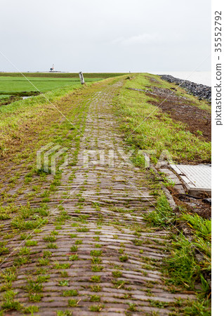 hiking trail hiking trail 35552792