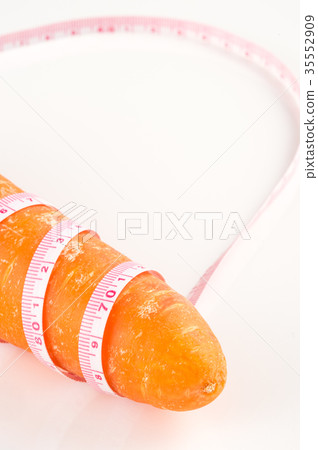 Ginseng wrapped in a major Ginseng wrapped in a major 35552909