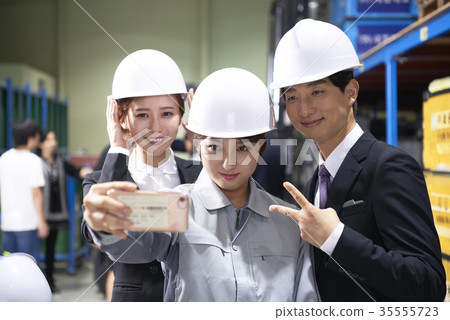 Factory, Businesswoman, Business Woman Factory, Businesswoman, Business Woman 35555723