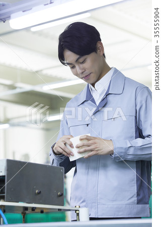 Factory, production line, worker 35555904