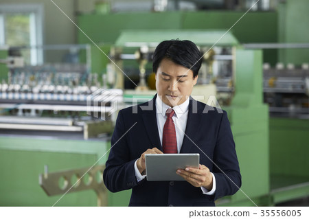 Factory, Businessman, Executive Factory, Businessman, Executive 35556005
