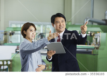 Factory, Explanations, Businessman, Business Woman Factory, Explanations, Businessman, Business Woman 35556103