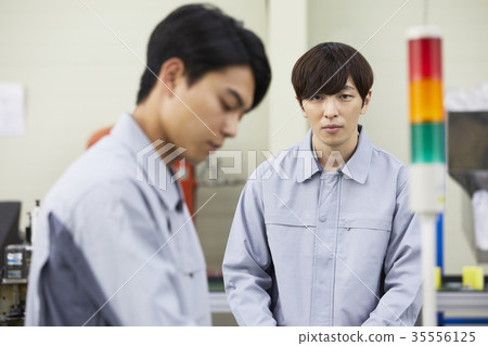 Factory, Worker, Businessman 35556125