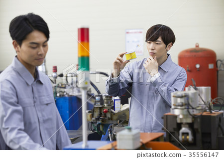 工廠,工人,商人 工廠,工人,商人 35556147
