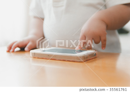 smartphone, sumaho, infant 35561761