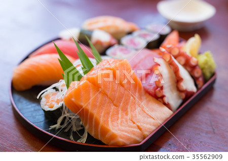 Japanese Cuisine - Sushi Set Japanese Cuisine - Sushi Set 35562909