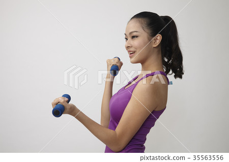 chinese woman exercise 35563556