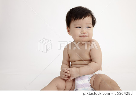 baby unhappy face 35564293