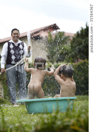 family fun time family fun time 35564367