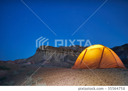 Lonely evening camping in canyons Lonely evening camping in canyons 35564758