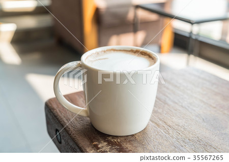 coffee cup in cafe coffee cup in cafe 35567265
