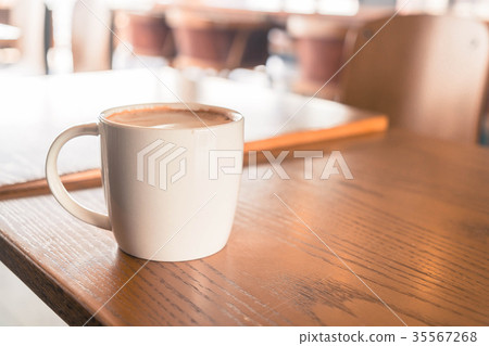 coffee cup in cafe coffee cup in cafe 35567268
