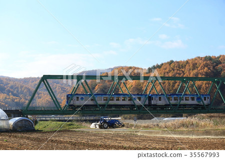 Koumi Line Lake Matsubara-Kaijiri Koumi Line Lake Matsubara-Kaijiri 35567993