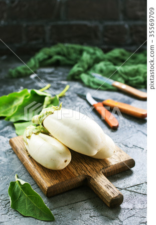 eggplant 35569709