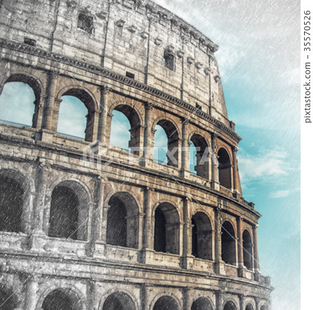 Close up on Roman colloseum in Rome, Italy, 35570526