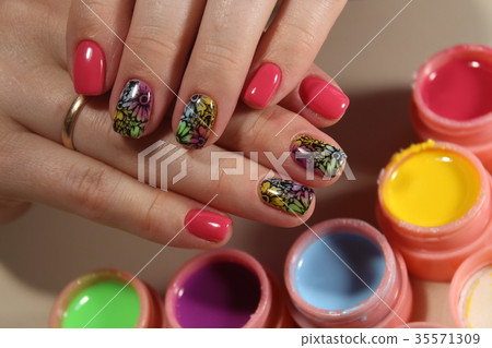Summer manicure design and gel varnishes 35571309