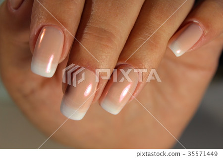 Manicure design of white french 35571449