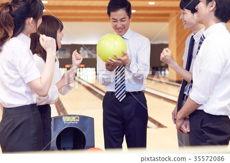 Business person enjoying bowling 35572086