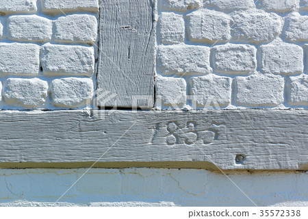 old truss wall old truss wall 35572338