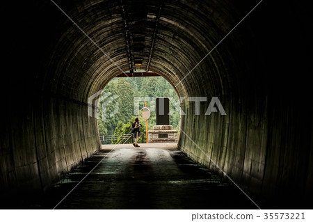 Female backpacker tunnel 35573221