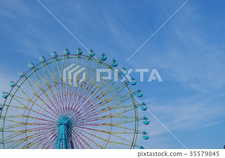 摩天輪和天空 摩天輪和天空 35579845