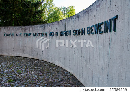 German War Cemetary Golm 35584339