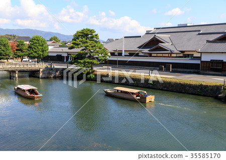 Matsue Horikawa周圍的松江歷史博物館和堀川觀光遊船之旅 35585170