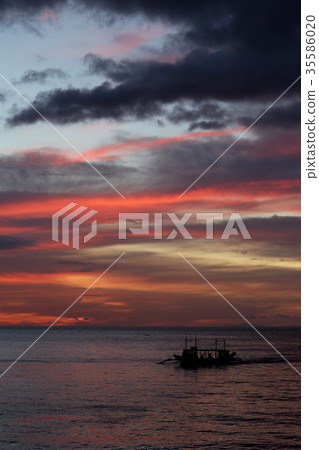 A ship in Boracay on sunset background 35586020