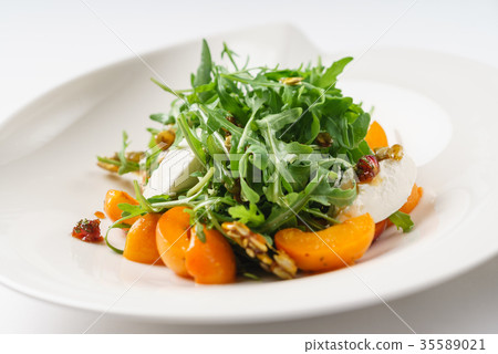 salad with apricots 35589021
