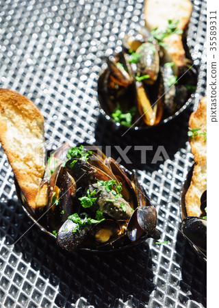 grilled mussels grilled mussels 35589311