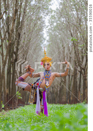 Nora is a classical folk and regional Thai dance 35590016
