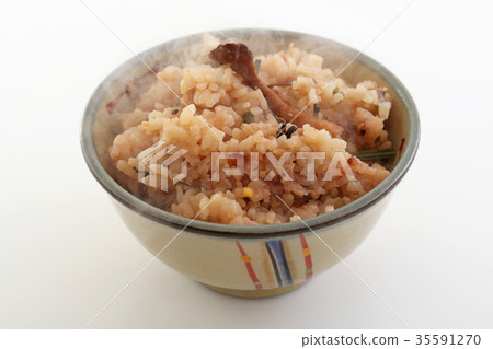 Delicious cooked rice 35591270