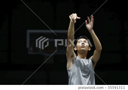 Men Shoot Basketball Shoot 35591311