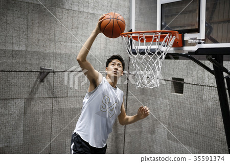 Men Shoot Basketball Shoot 35591374