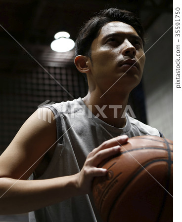Men Shoot Basketball Shoot 35591750