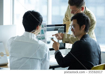 商業外國人和日本人 商業外國人和日本人 35592017