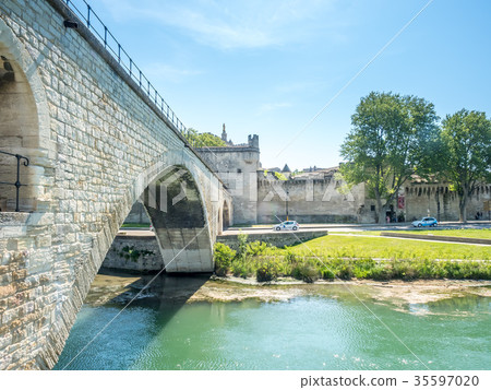 Pont d'Avignon, France 35597020