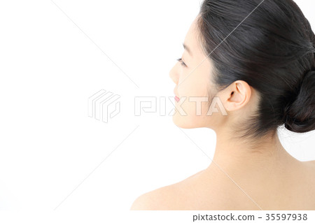 Beauty image 35597938