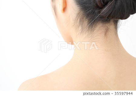 Beauty image 35597944