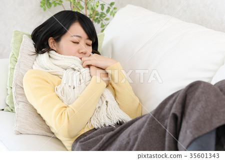 天氣很冷 35601343
