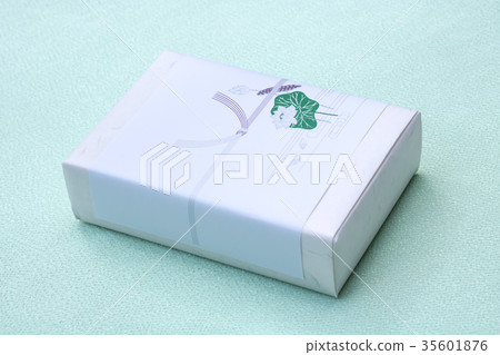 禮物/不幸 禮物/不幸 35601876