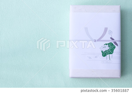 禮物/不幸 35601887