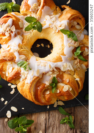glazed round brioche cake with cheese cream 35603247