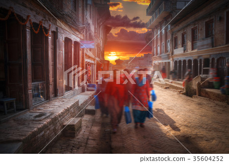 Street of the city of Kadmandu 35604252